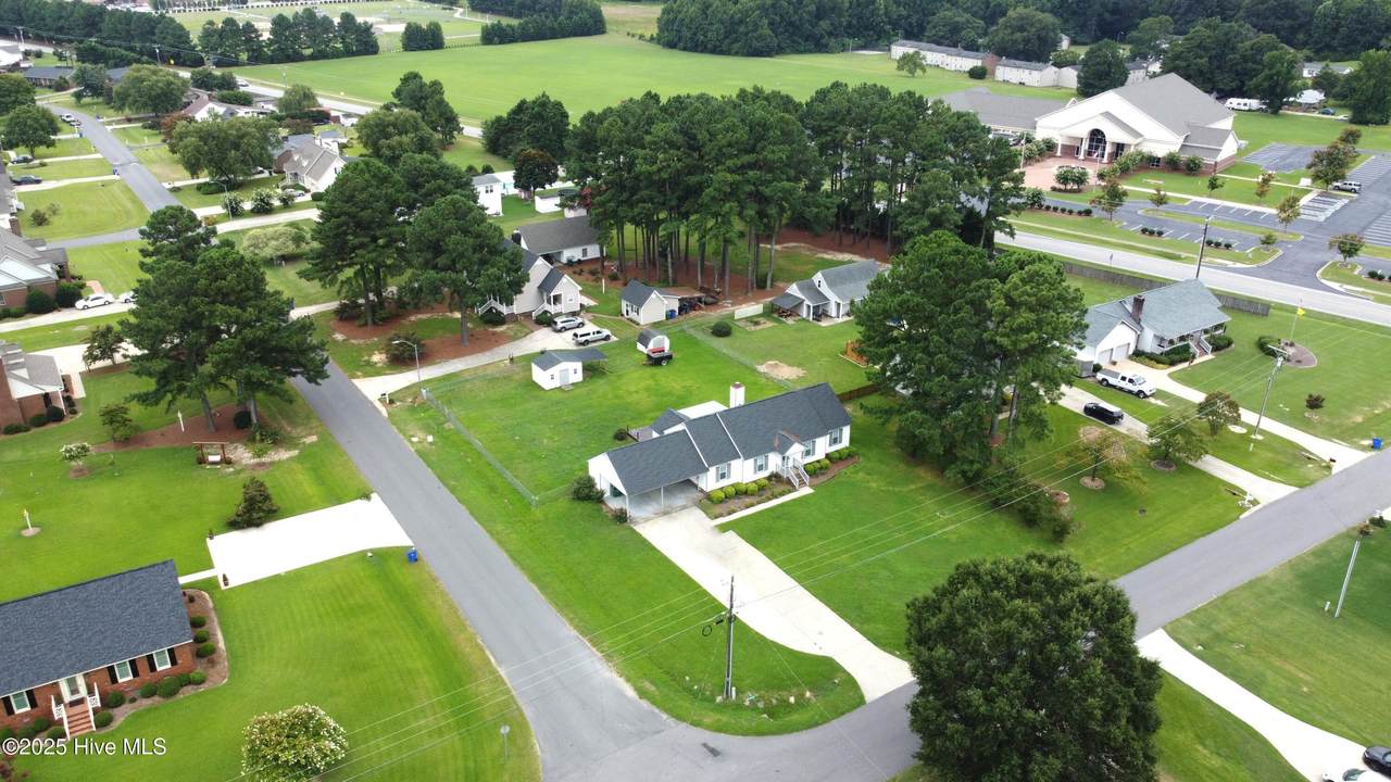 https://bt-photos.global.ssl.fastly.net/ncreg/1280_boomver_1_100524367-2.jpg