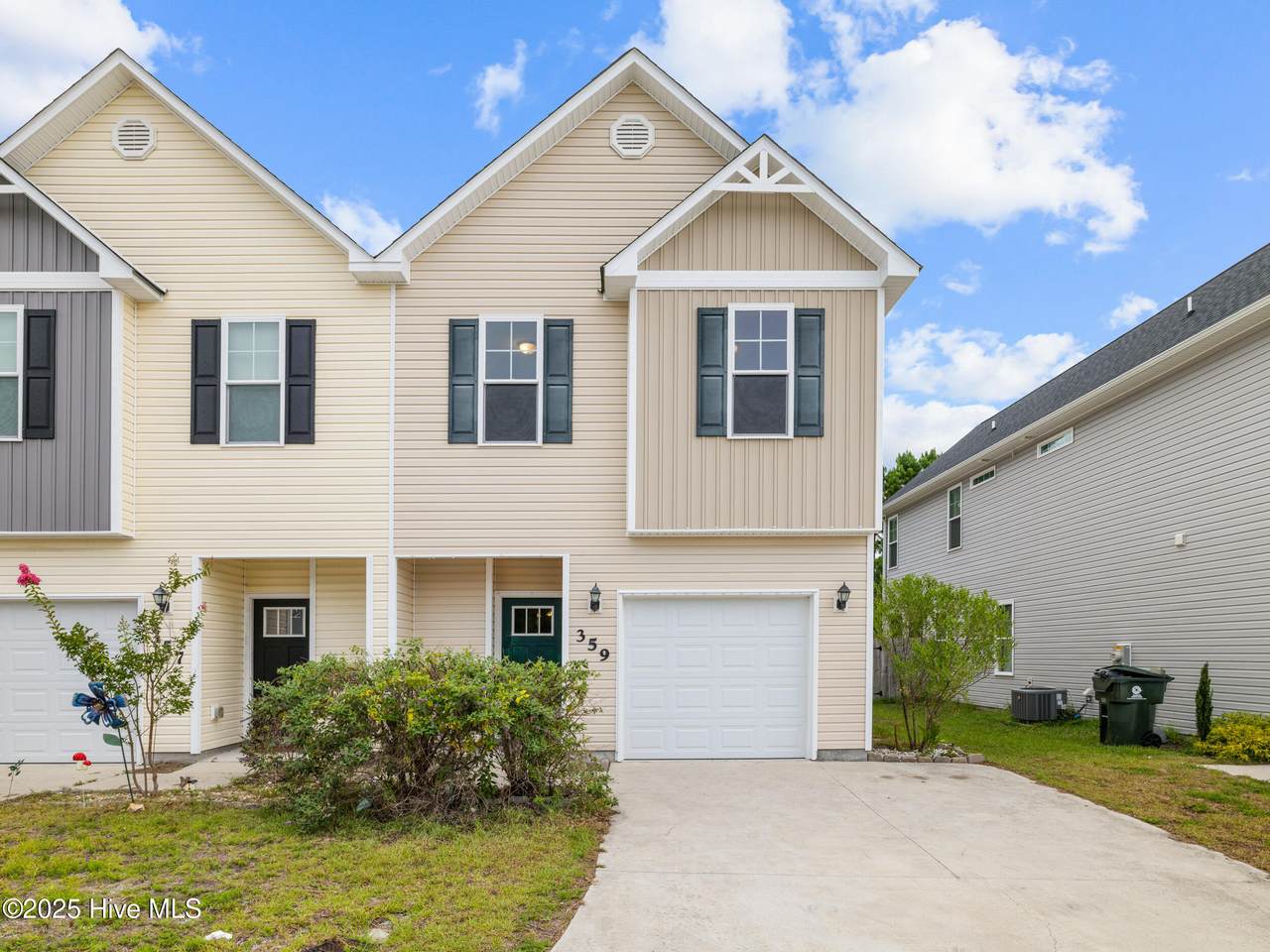 359 Frisco Way - Photo 1