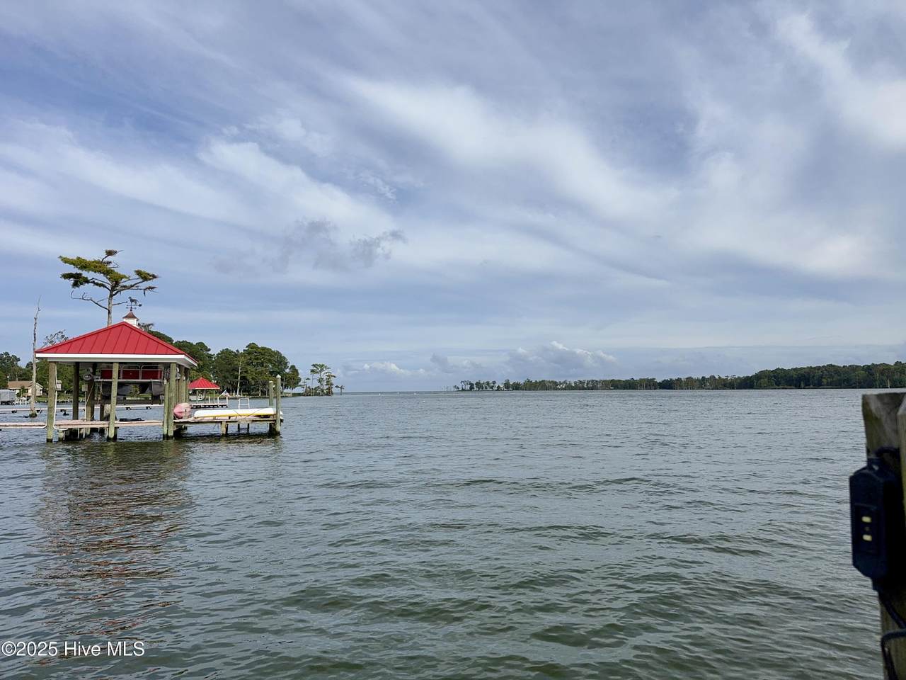 https://bt-photos.global.ssl.fastly.net/ncreg/1280_boomver_1_100526508-2.jpg