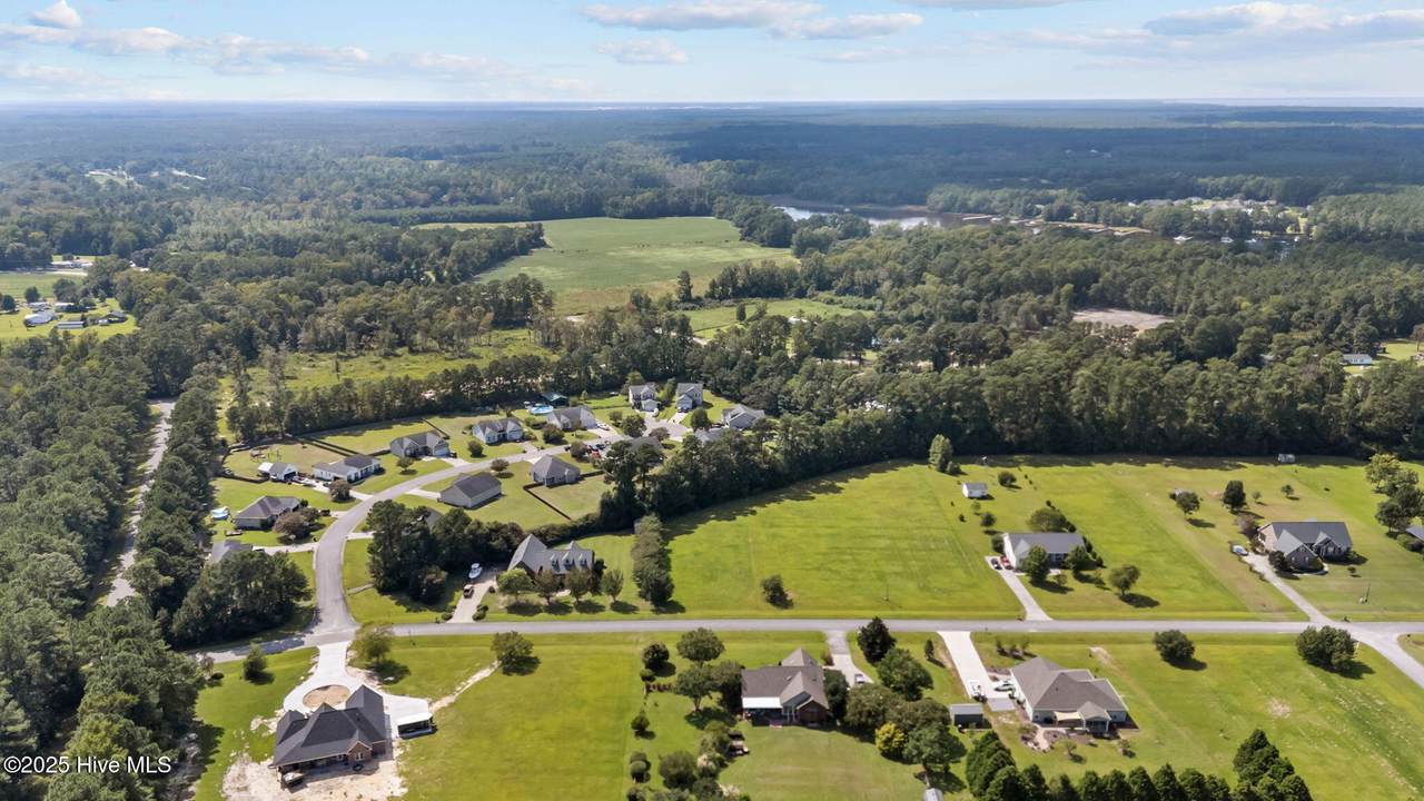 120 Anchorage Drive - Photo 1