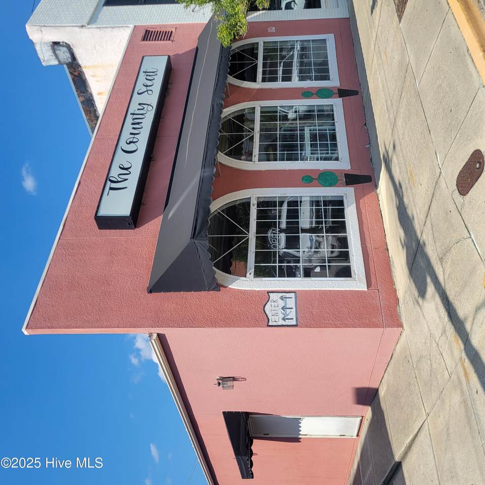 110 Fremont Street - Photo 1