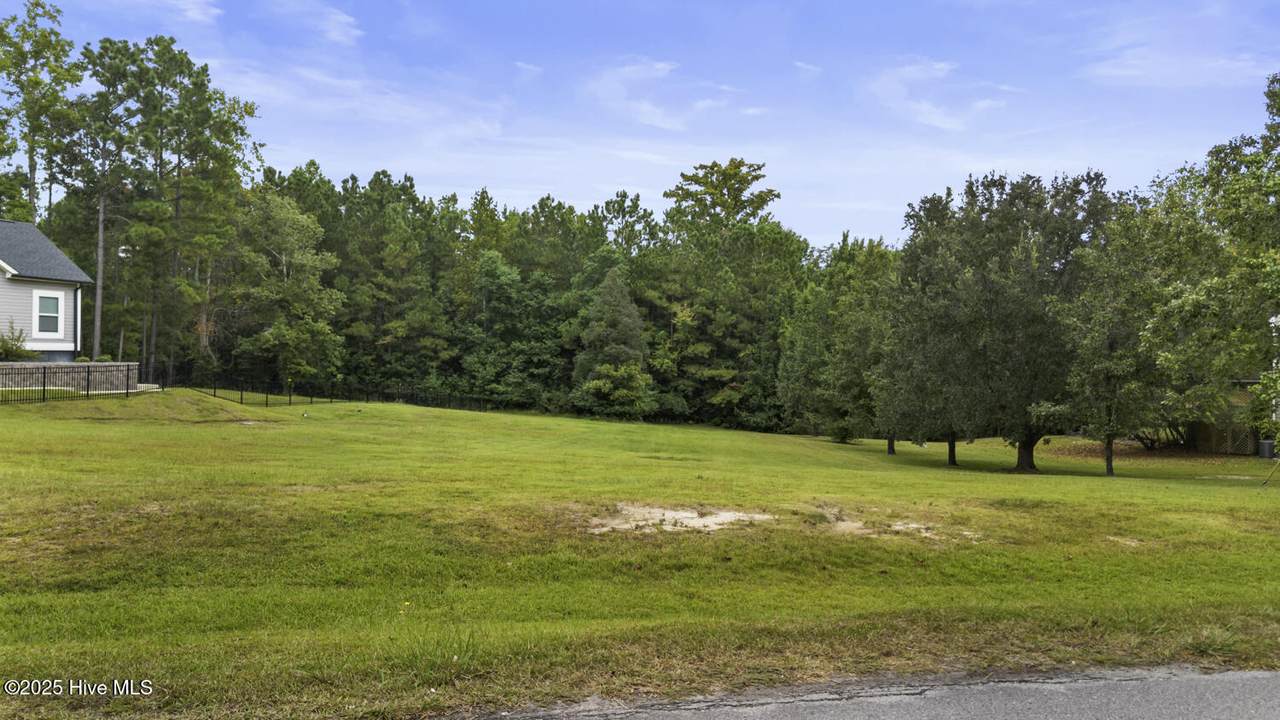 https://bt-photos.global.ssl.fastly.net/ncreg/1280_boomver_1_100531193-1.jpg