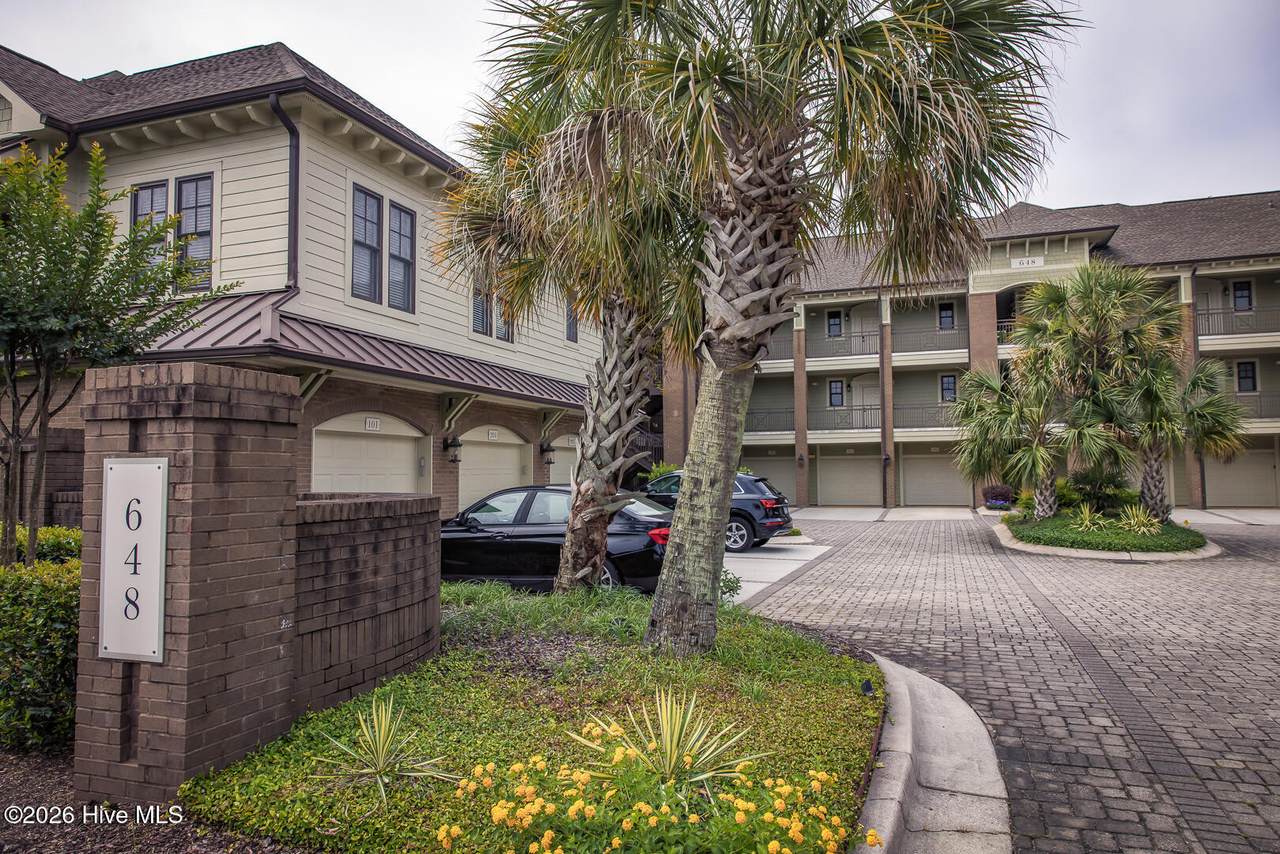 648 Village Park Drive - Photo 1