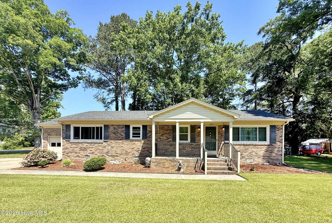 1820 Providence Road - Photo 1