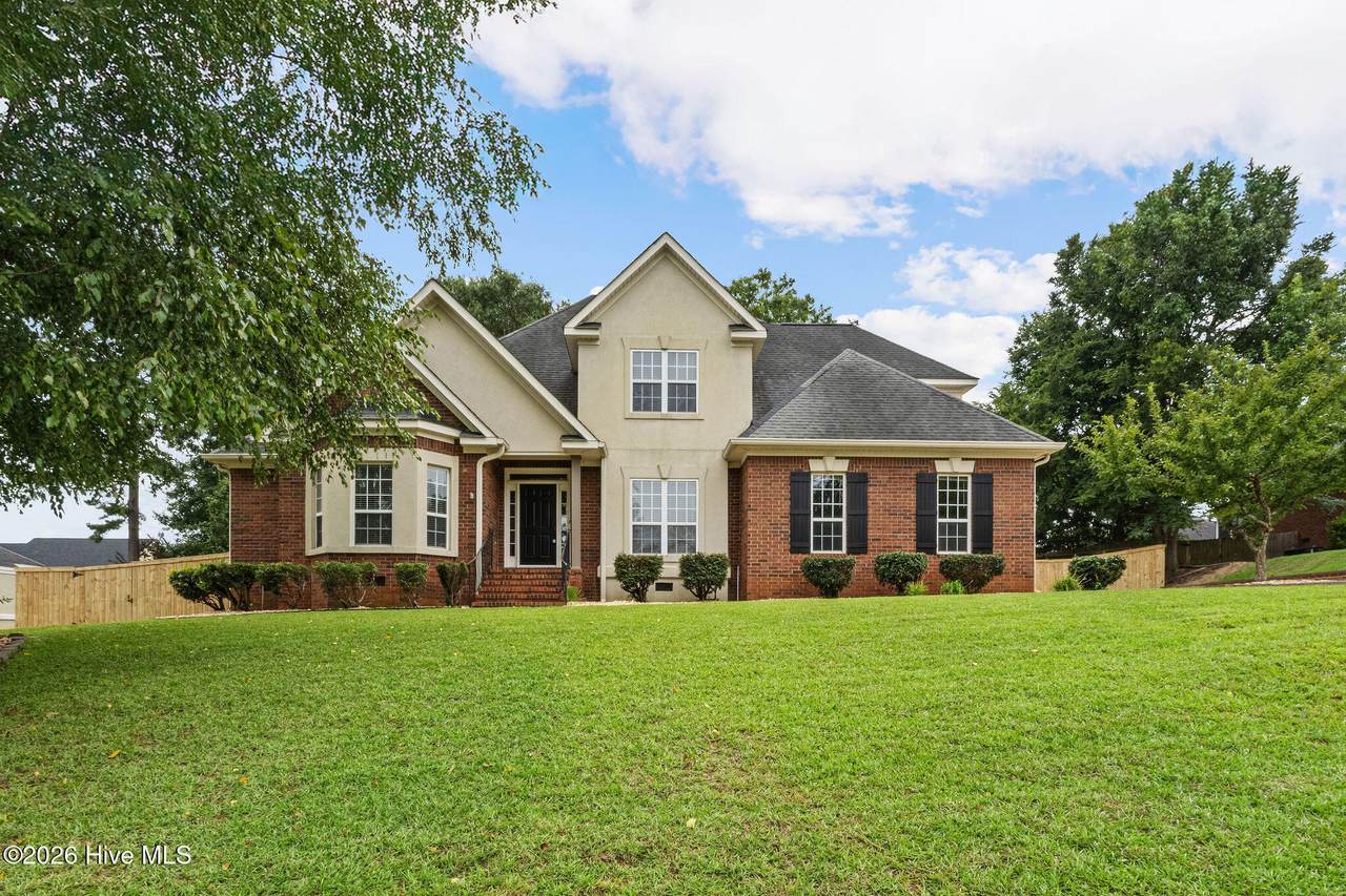 882 Windmill Lane - Photo 1