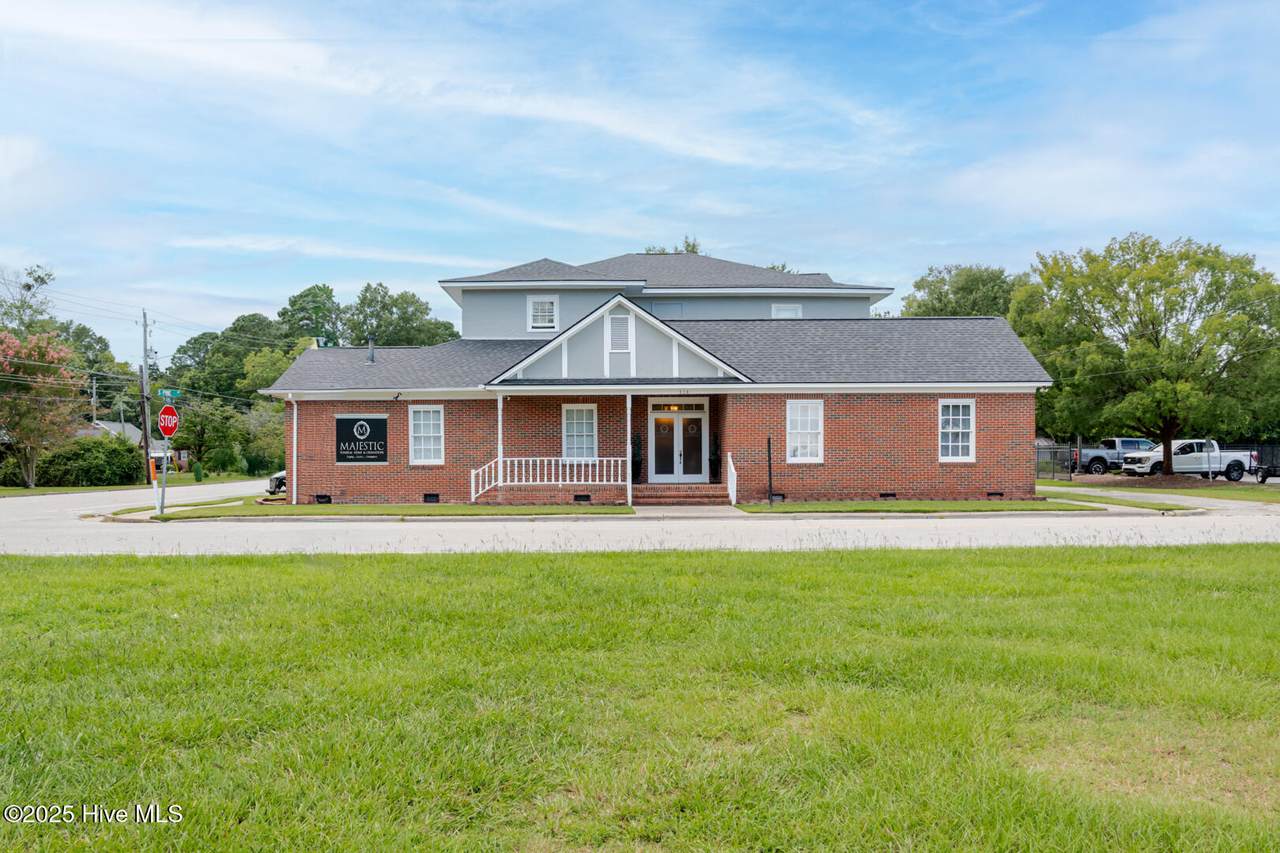 116 Pine Street - Photo 1