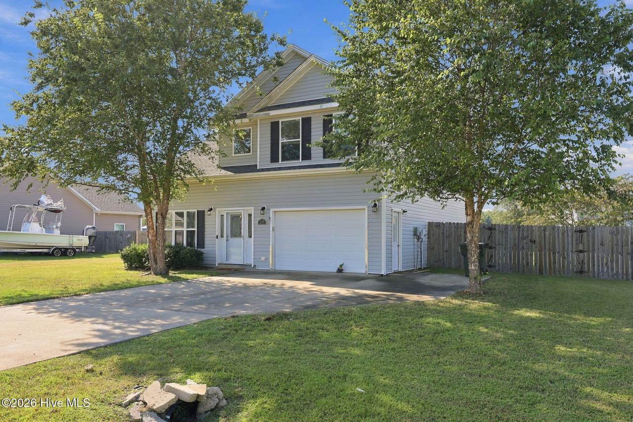 113 Bay Leaf Drive - Photo 1