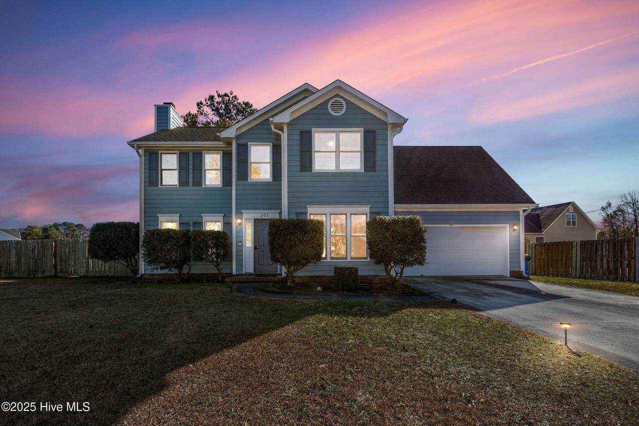 203 Plantation Boulevard - Photo 1