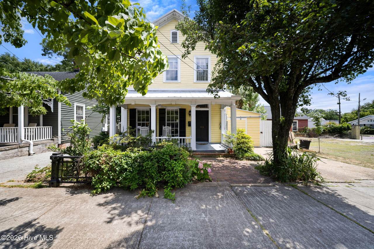 106 Castle Street - Photo 1