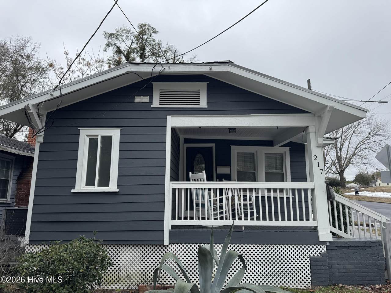 217 11th Street - Photo 1