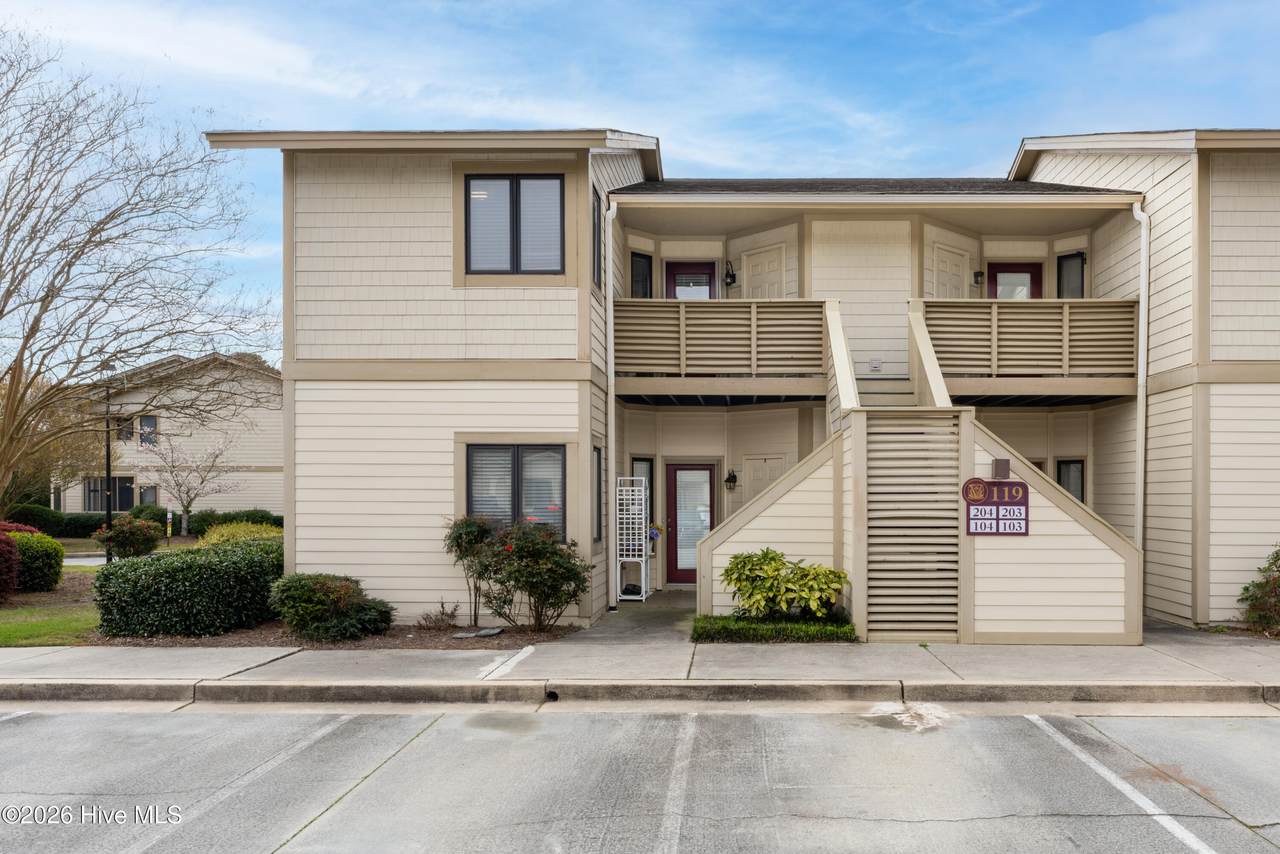 119 Longstreet Drive - Photo 1