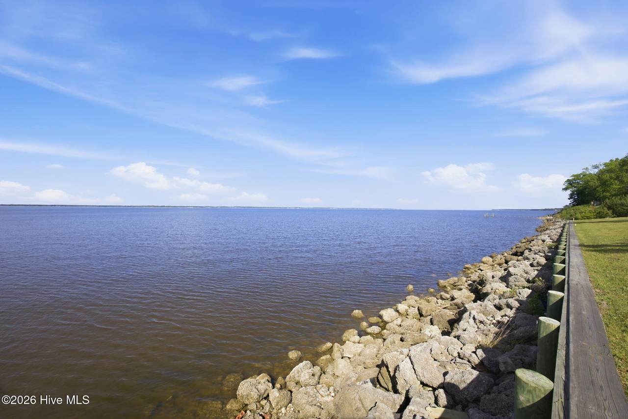 https://bt-photos.global.ssl.fastly.net/ncreg/1280_boomver_1_12ff037615a0374c639583a088c27759-2.jpg