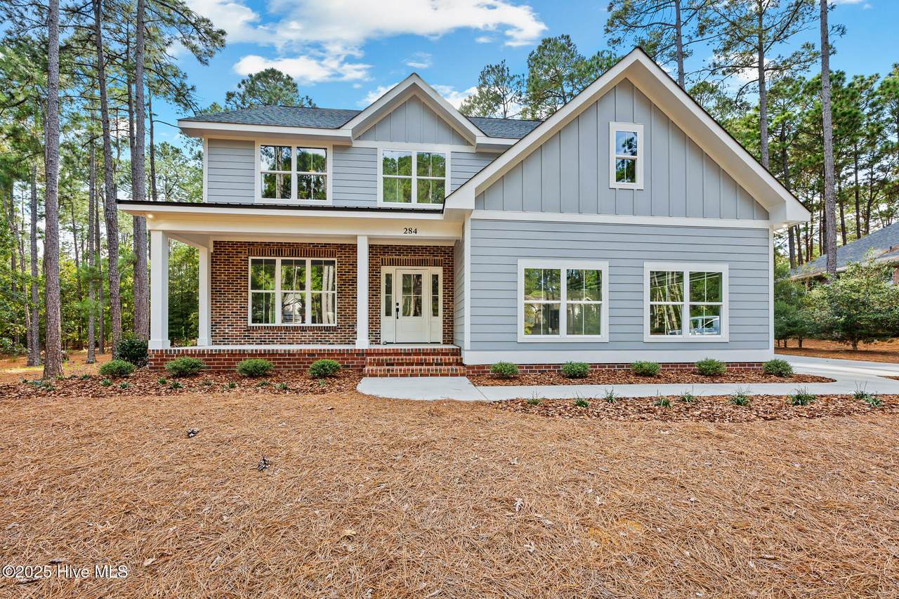 284 Longleaf Drive - Photo 1