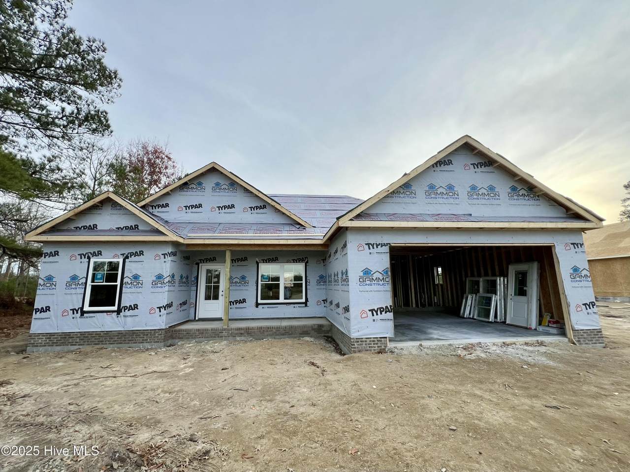 711 Polly Watson Road - Photo 1