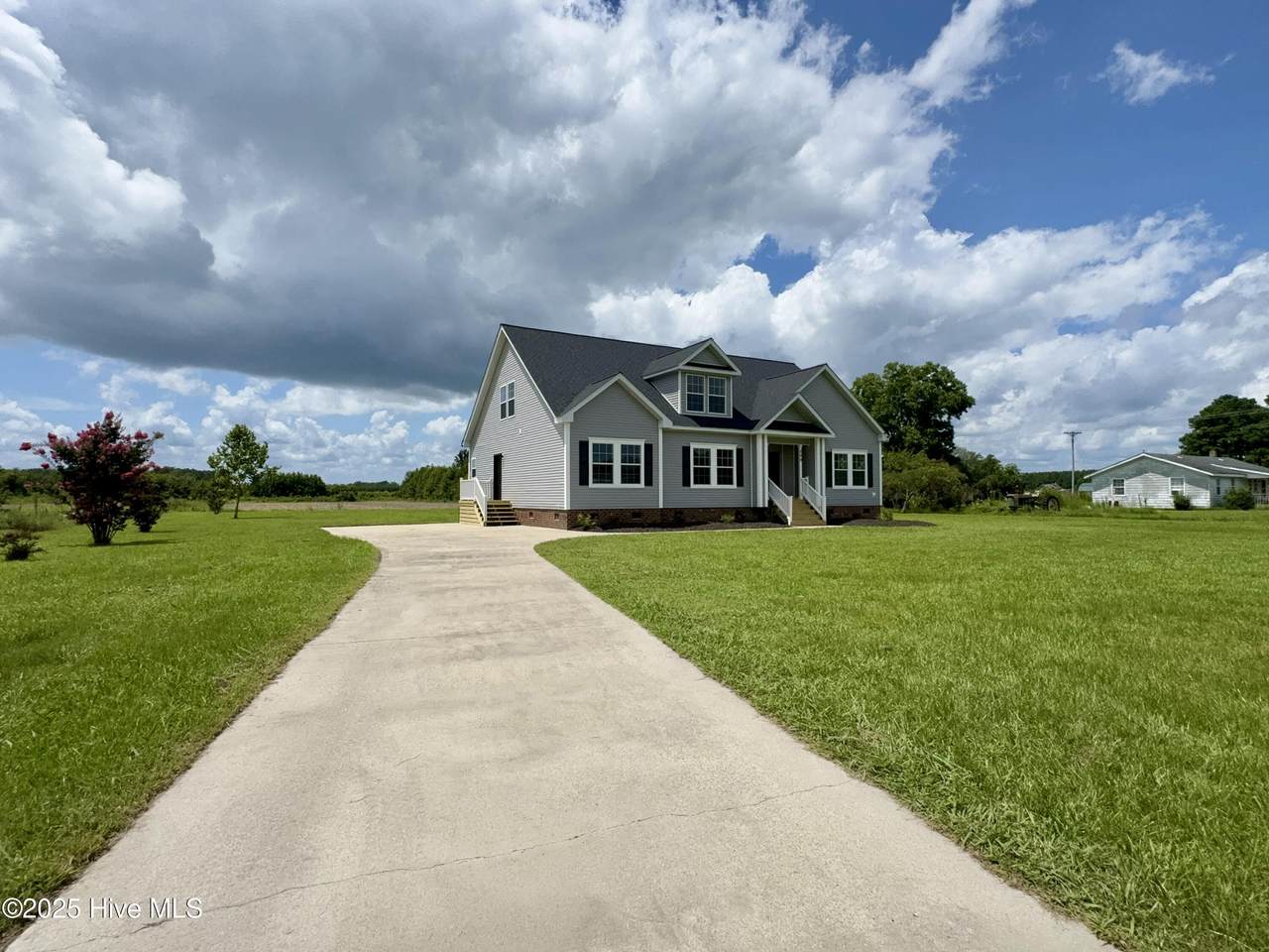 209 Whitemon Lane - Photo 1