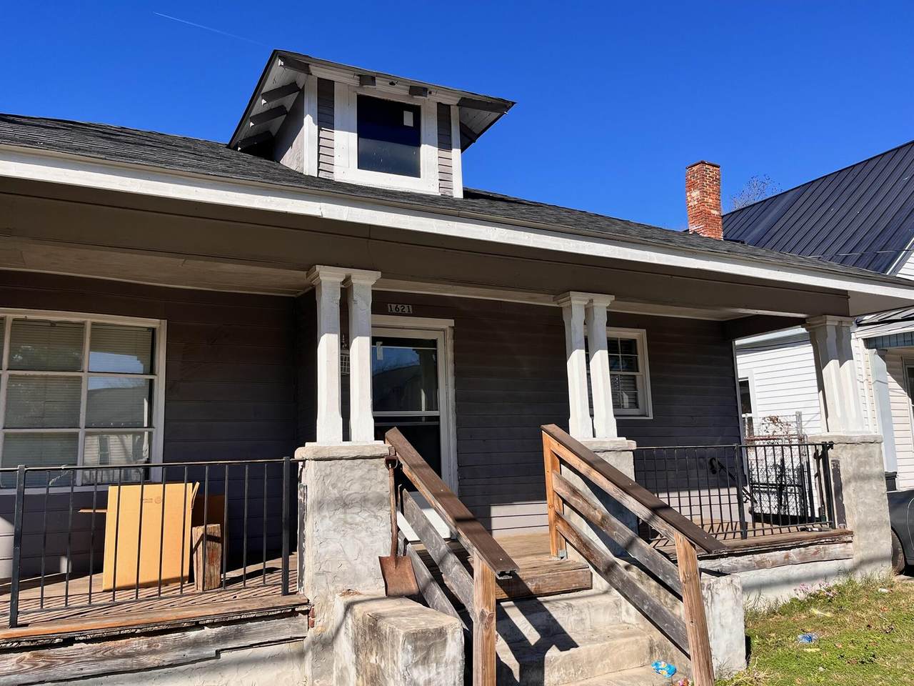 1621 12th Street - Photo 1