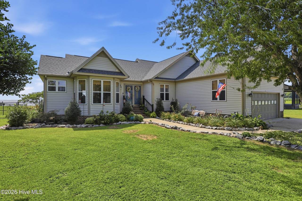 110 Swan Lane - Photo 1