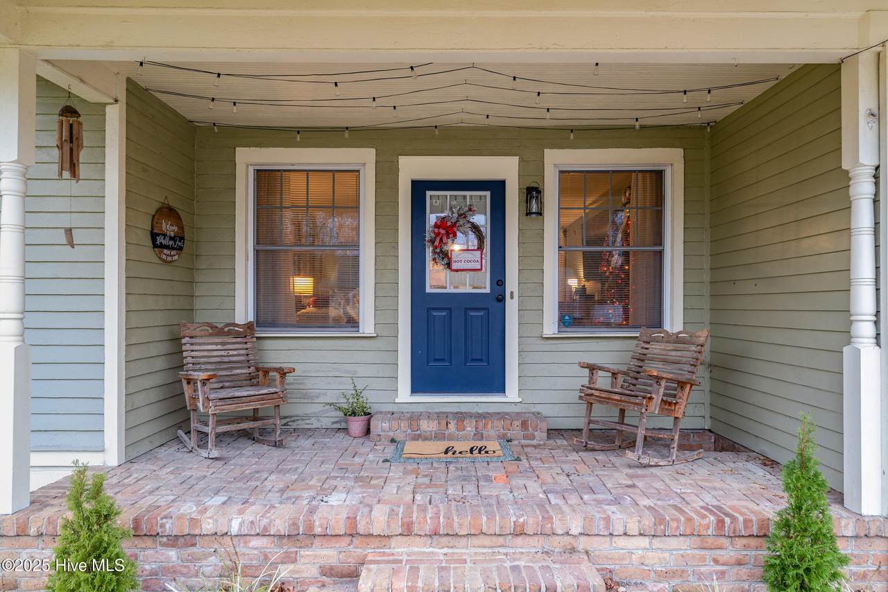 205 South Street - Photo 1