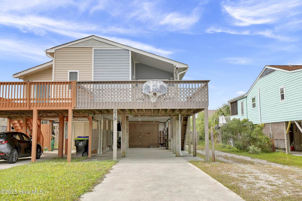 239 Sandpiper Drive - Photo 1