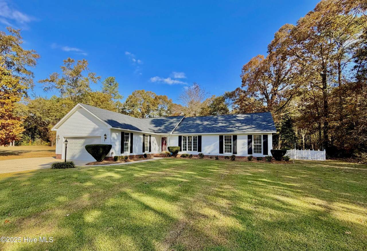 4569 Hunter Creek Drive - Photo 1