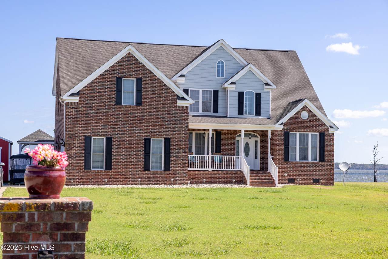 118 Durant Street - Photo 1