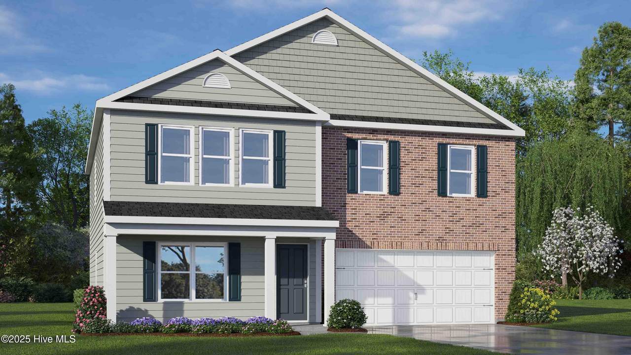 102 Claude Street - Photo 1