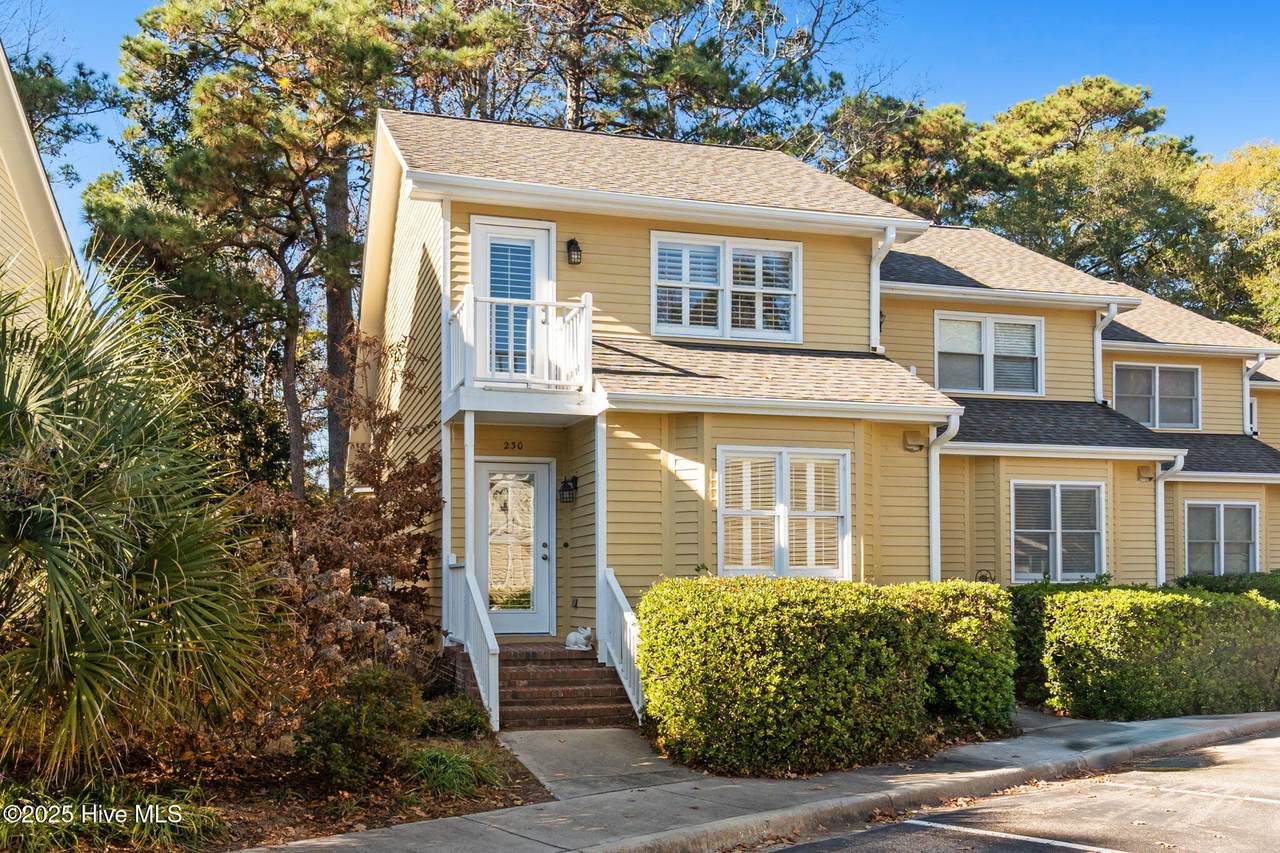 1800 Eastwood Road - Photo 1