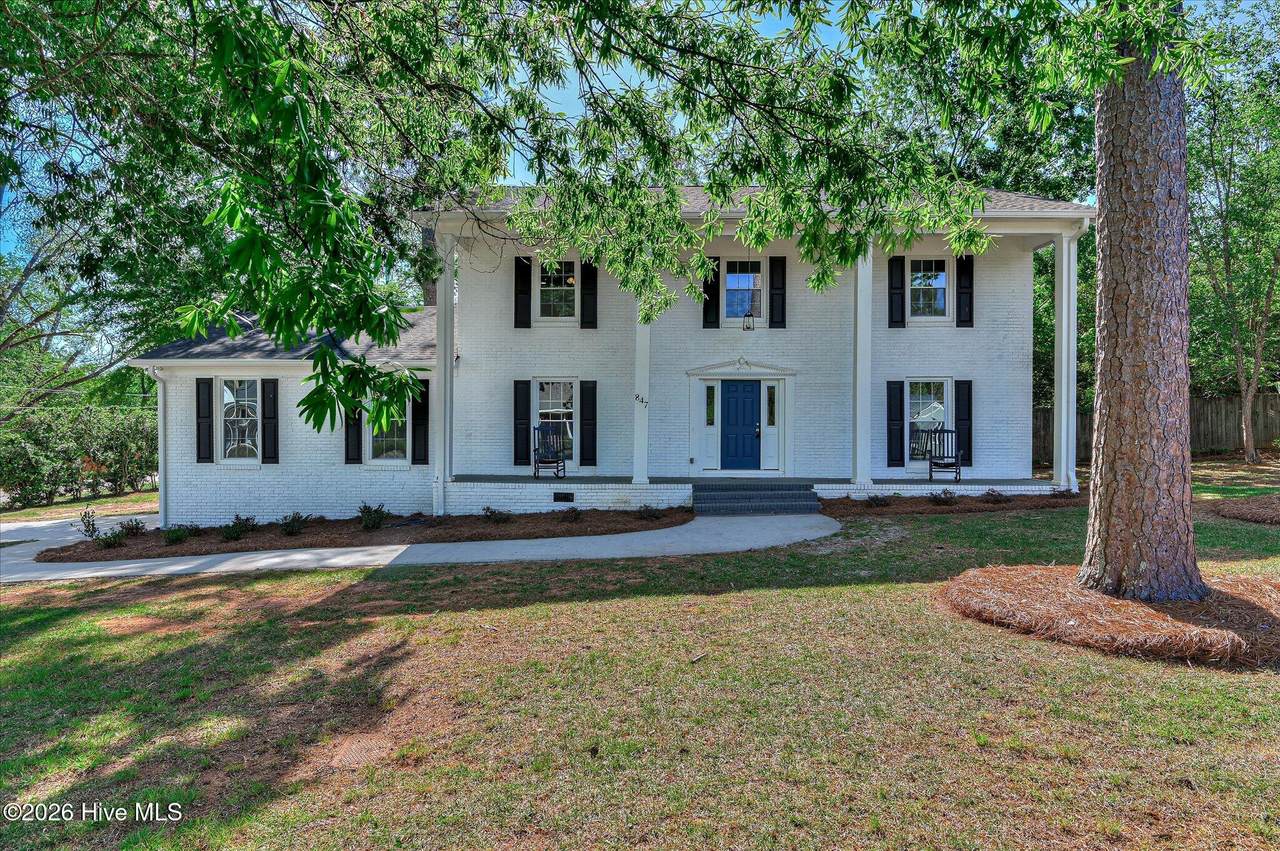 847 Hillcrest Street - Photo 1