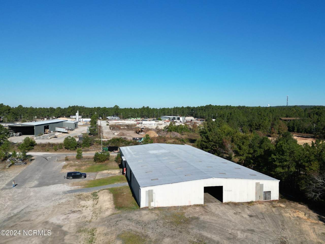 230 Carolina Industrial Park Drive - Photo 1