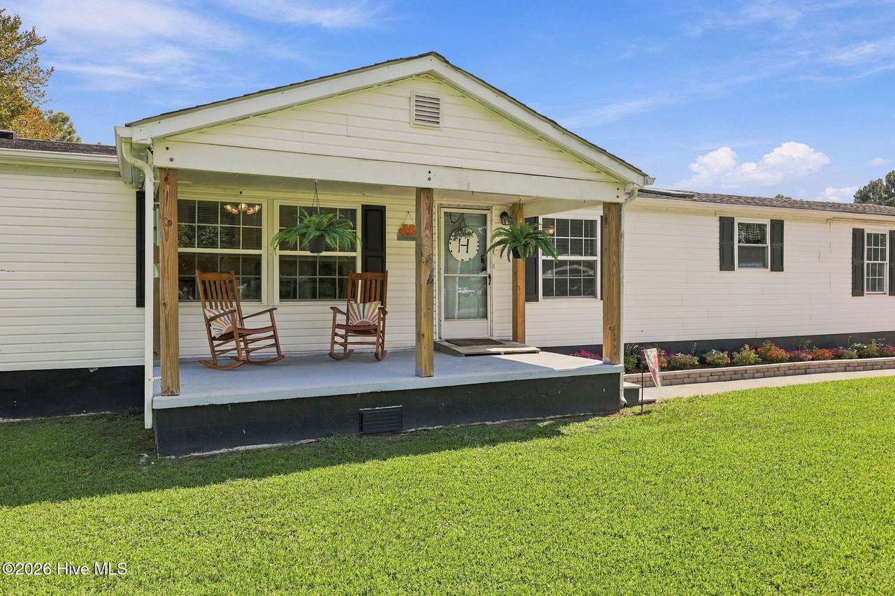1022 Davis Road - Photo 1