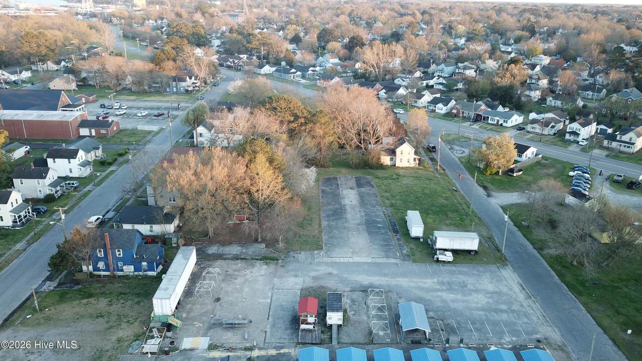 300 Hughes Boulevard - Photo 1