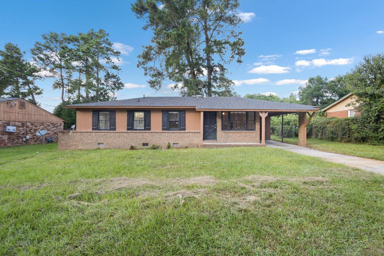 2835 Lumpkin Road - Photo 1