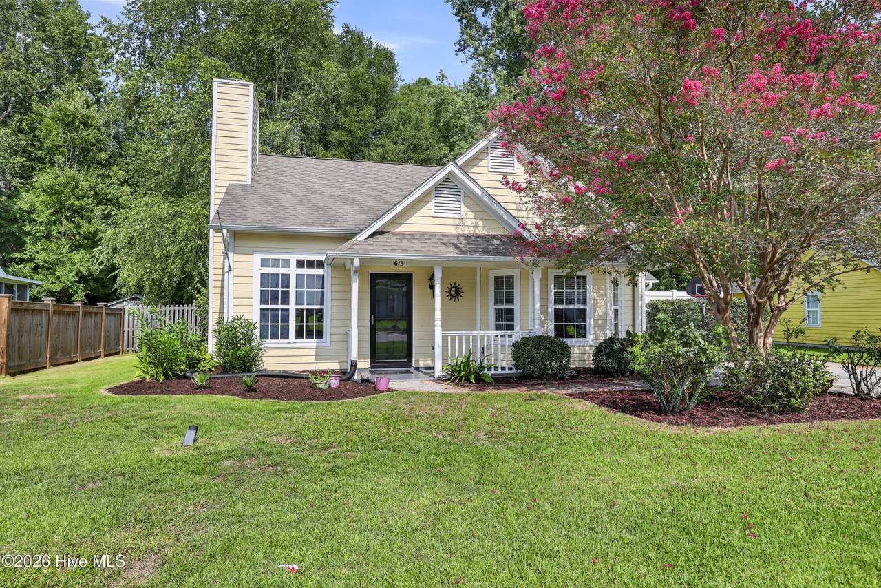 613 Bay Blossom Drive - Photo 1