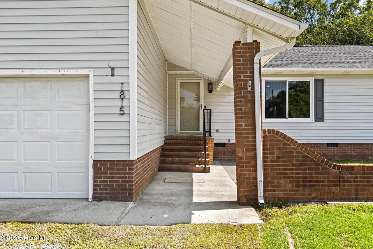 1815 Watts Landing Road - Photo 1