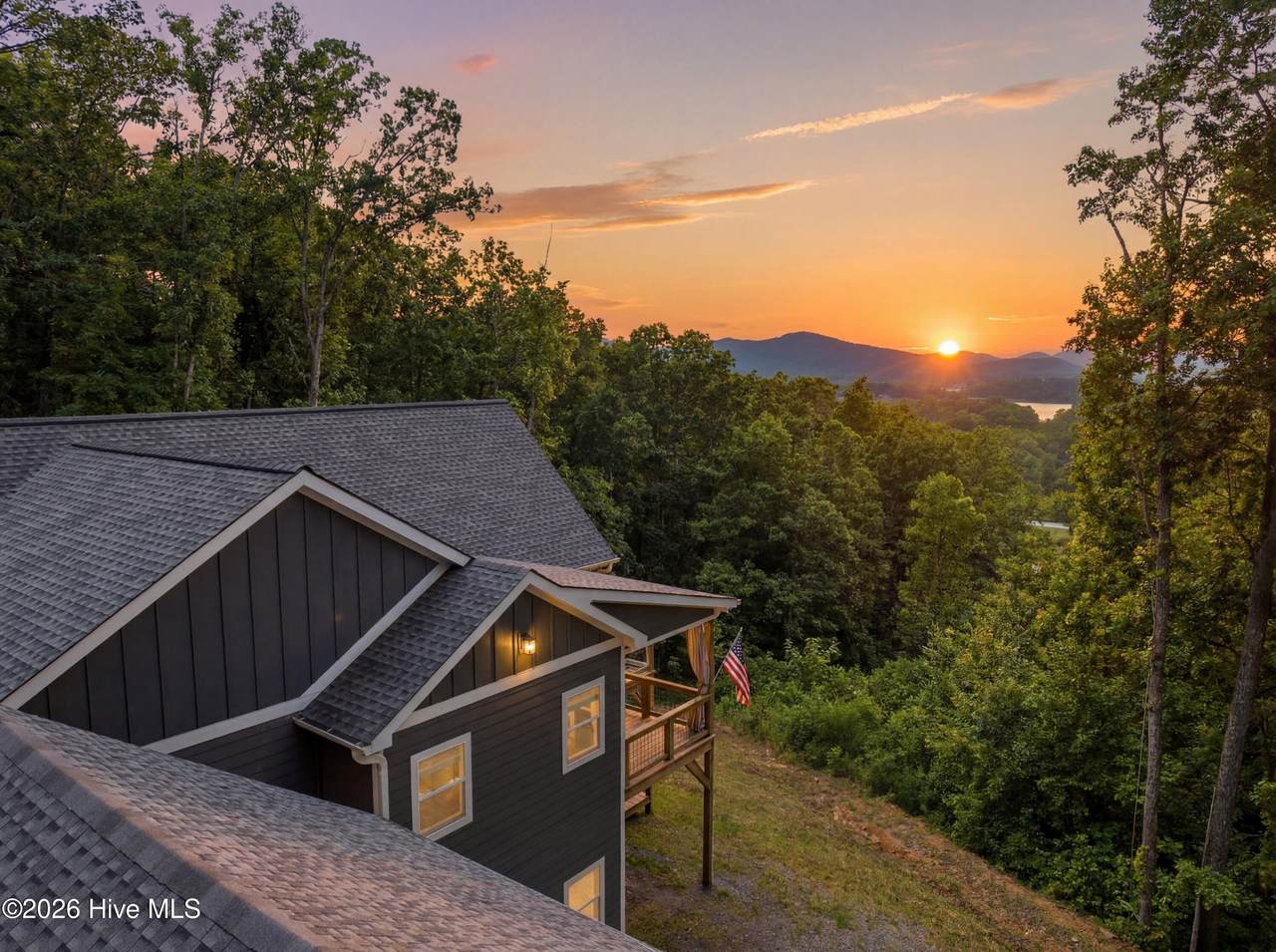 154 Blueberry Hill - Photo 1