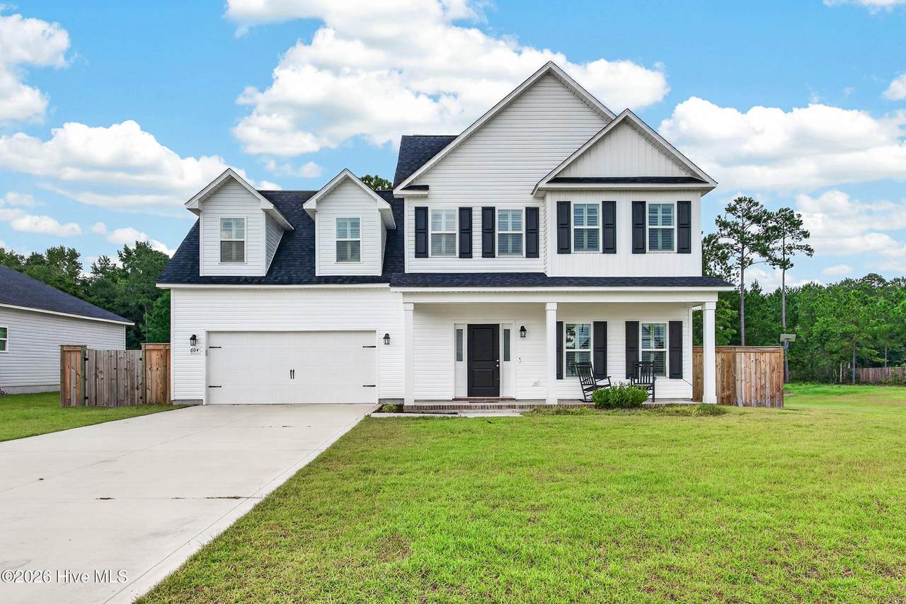604 Macy Place - Photo 1