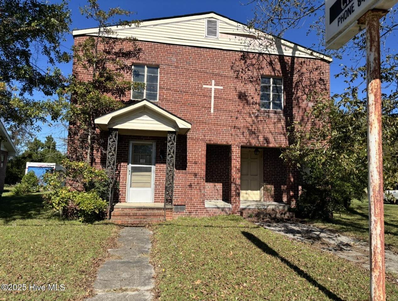 408 4th Avenue - Photo 1