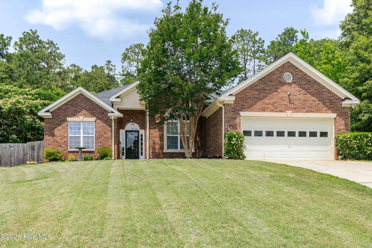 523 Sussex Court - Photo 1