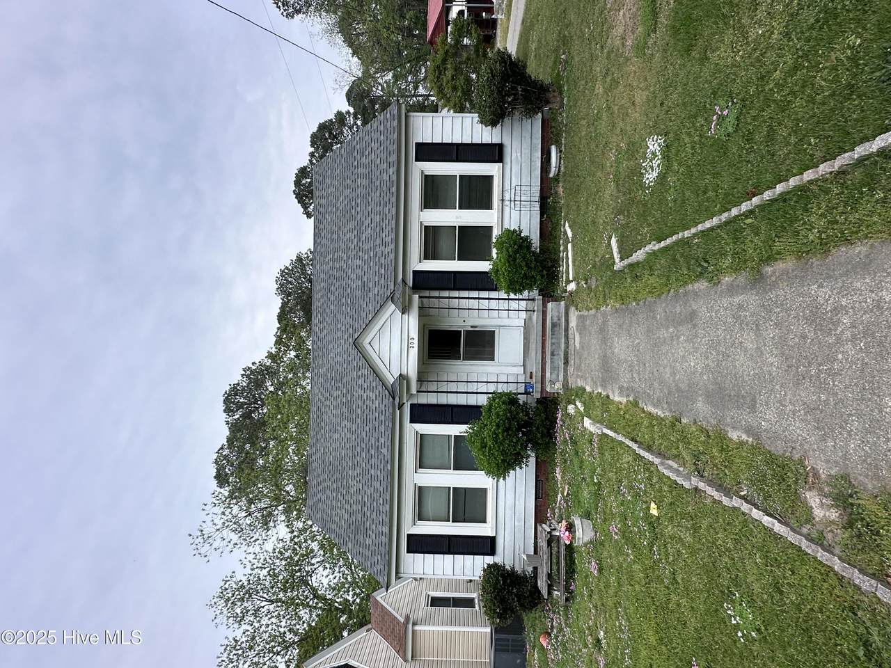 300 Bryant Street - Photo 1