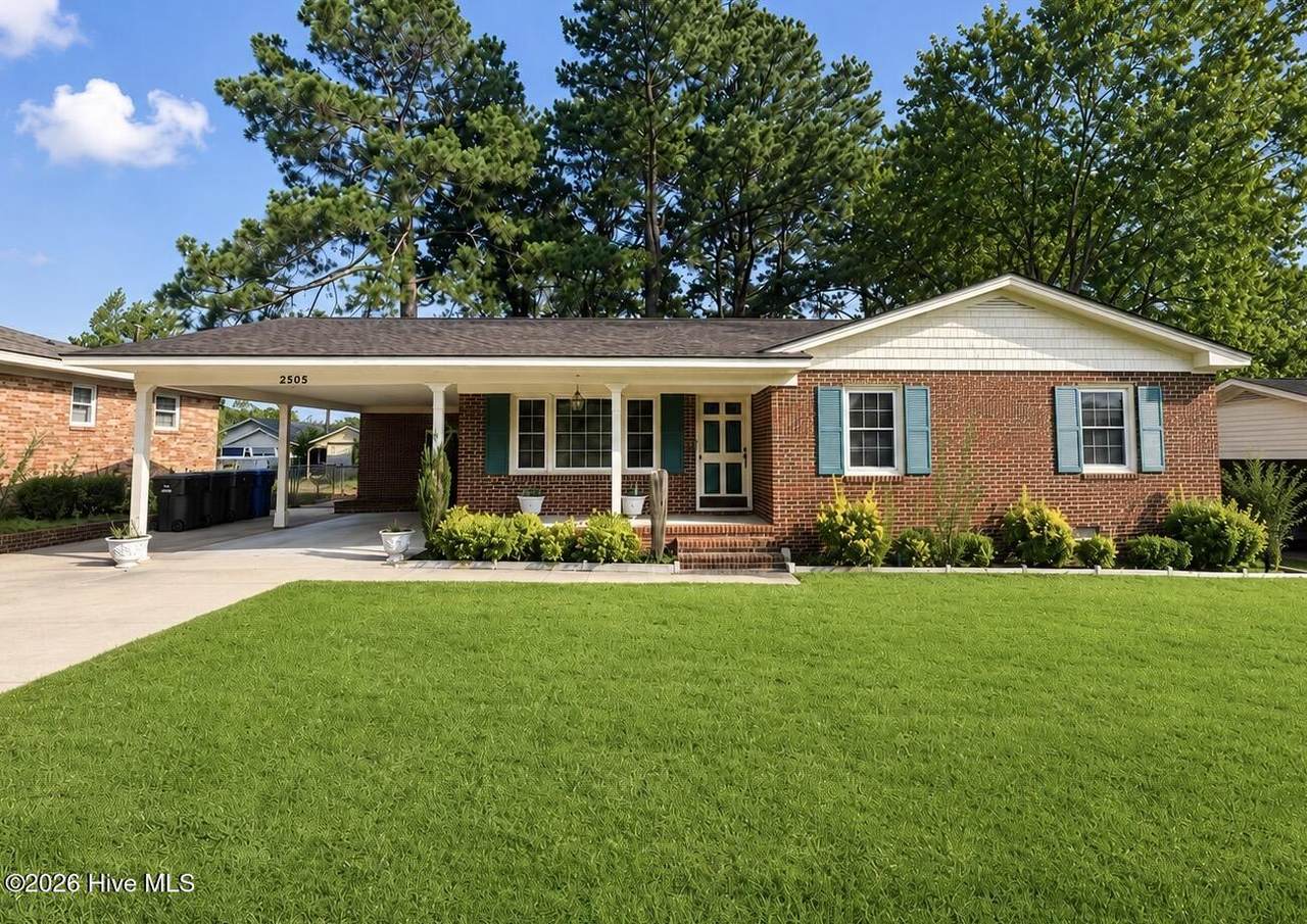 2505 Trull Street - Photo 1
