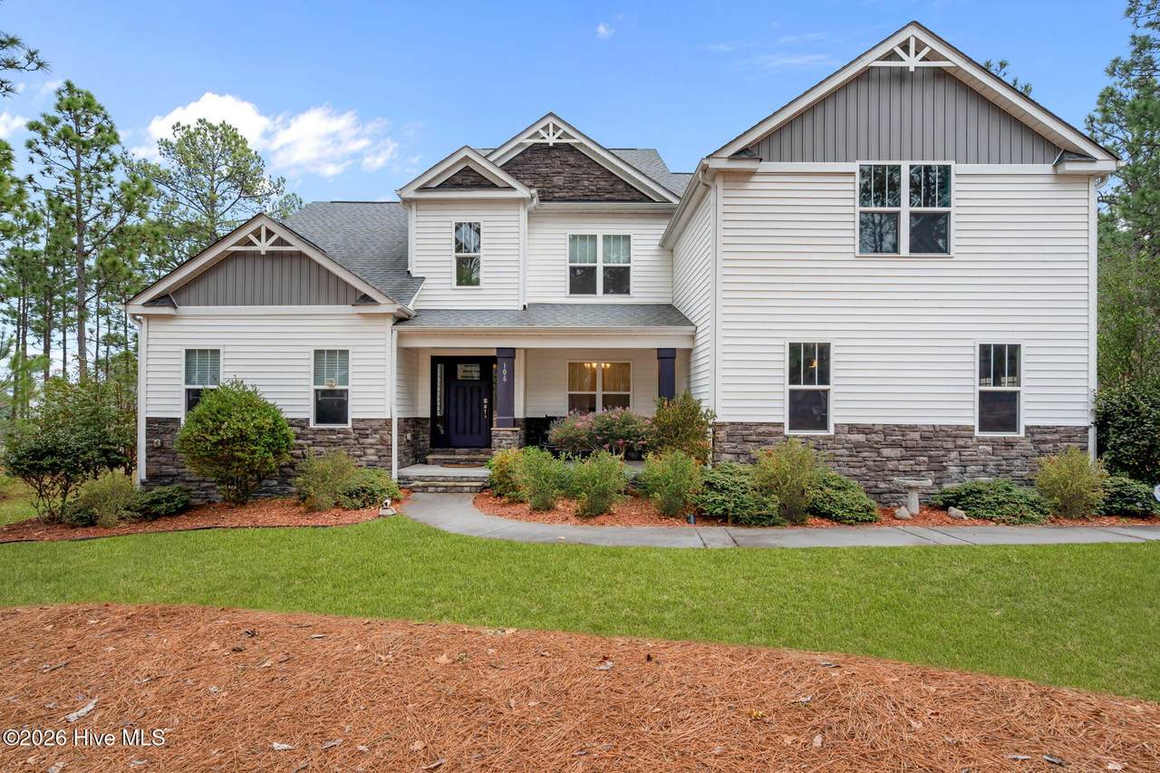 106 Edwards Court - Photo 1