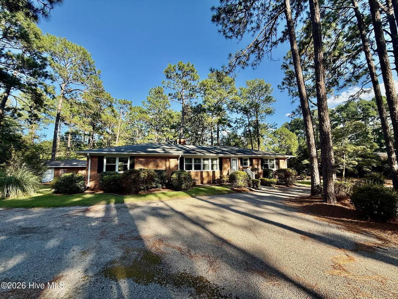 70 Windmere Road - Photo 1