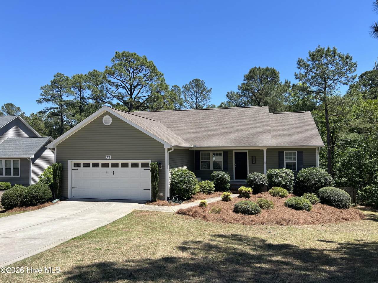 315 Adams Circle - Photo 1