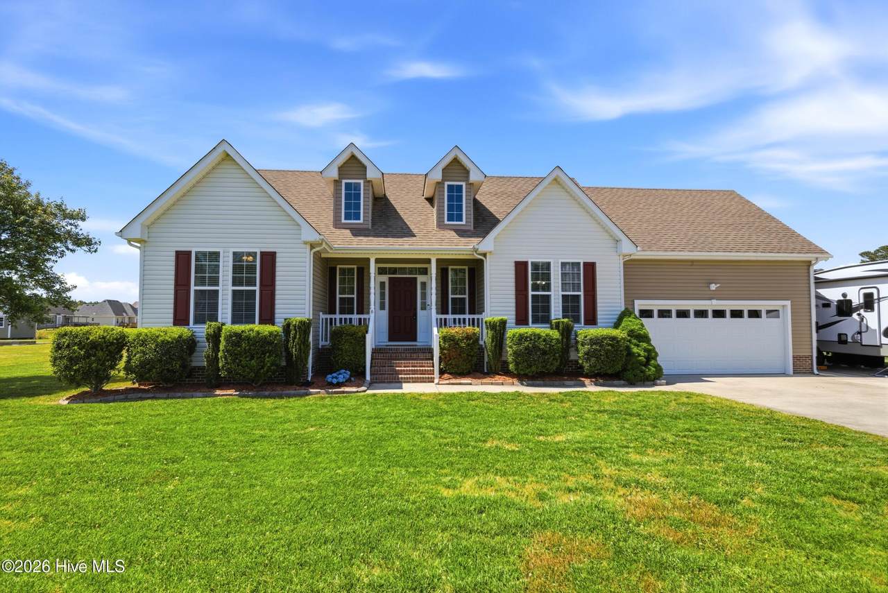 118 Creekside Drive - Photo 1