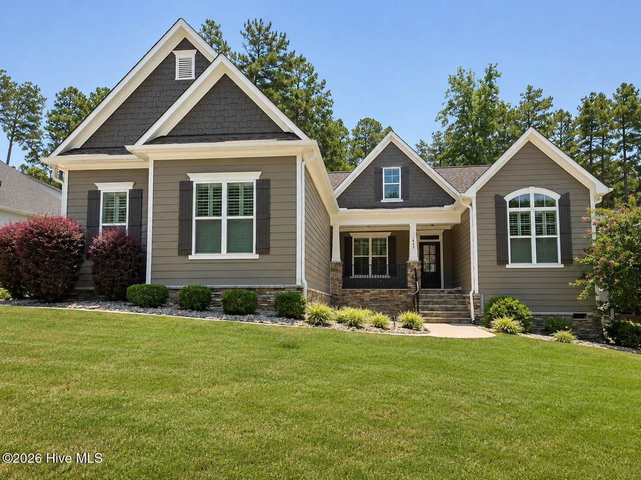 468 Rockport Drive - Photo 1