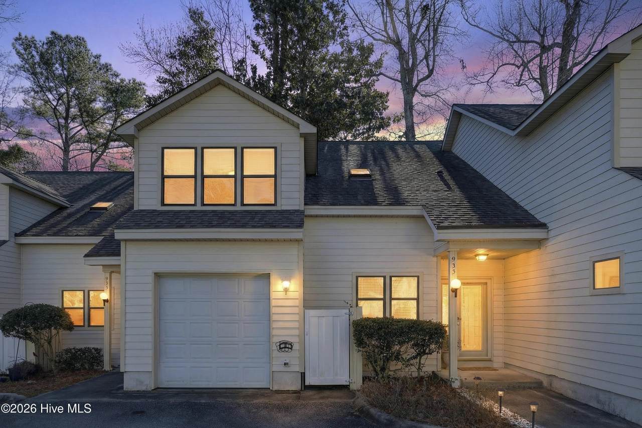 935 Birch Creek Drive - Photo 1