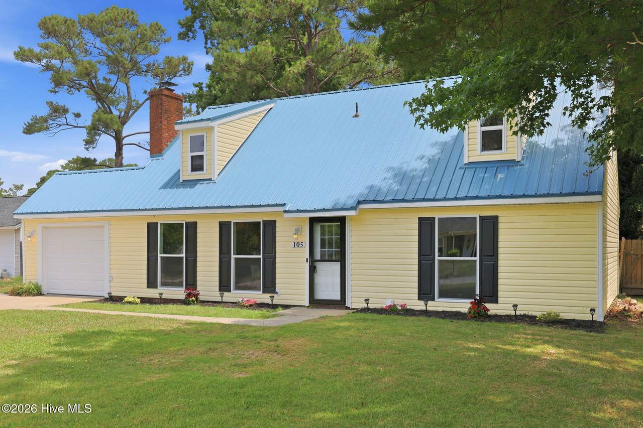 105 Woodside Court - Photo 1