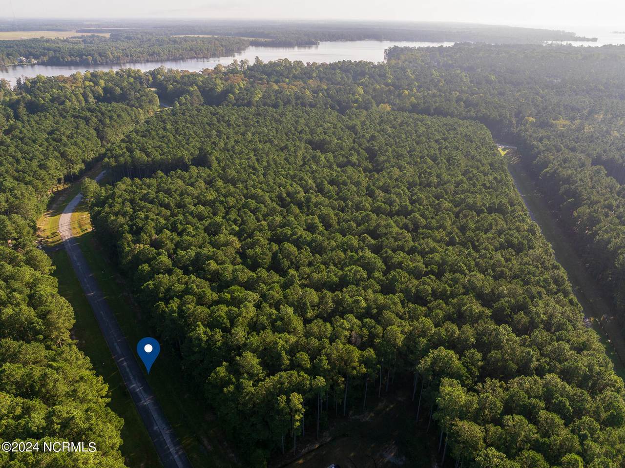 420 Riversound Drive - Photo 1