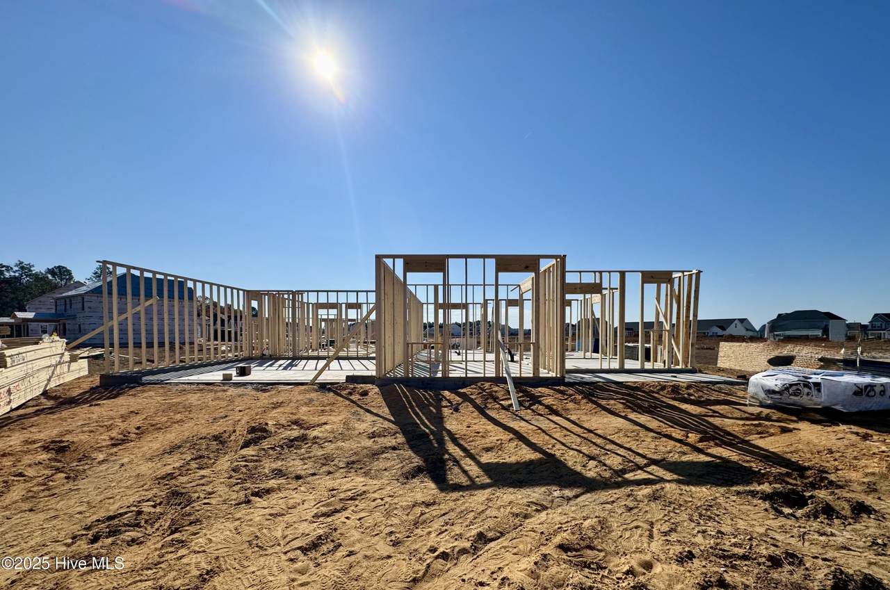 326 Crowville Street - Photo 1