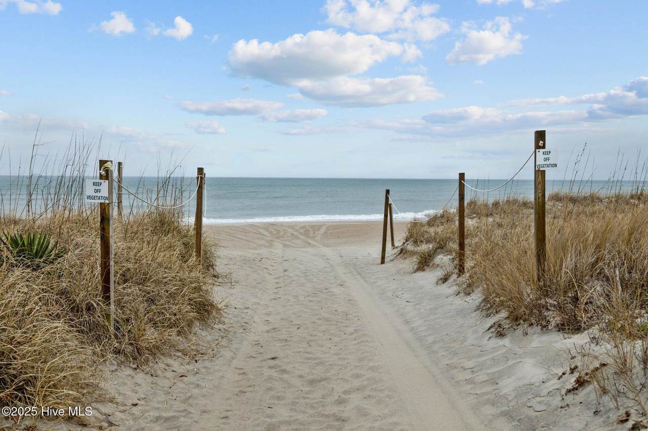 https://bt-photos.global.ssl.fastly.net/ncreg/1280_boomver_1_2019f8d08dc413b43d6b34c8c6ab2846-2.jpg